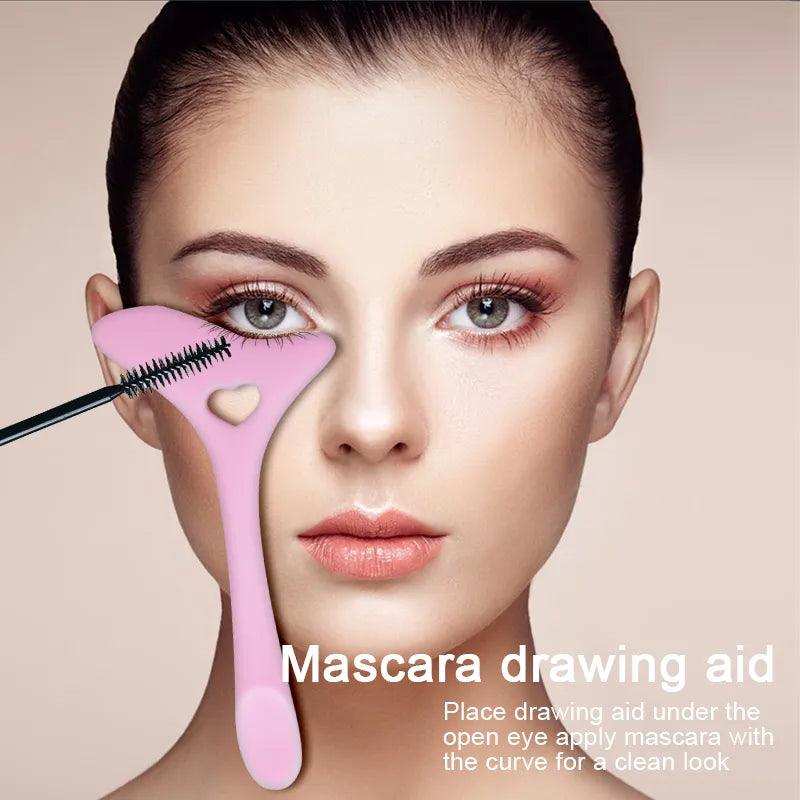 Silicone Eyeliner Tool - ITurn Heads